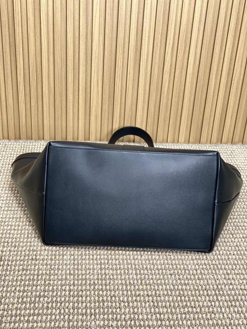 Y51 shopping bags